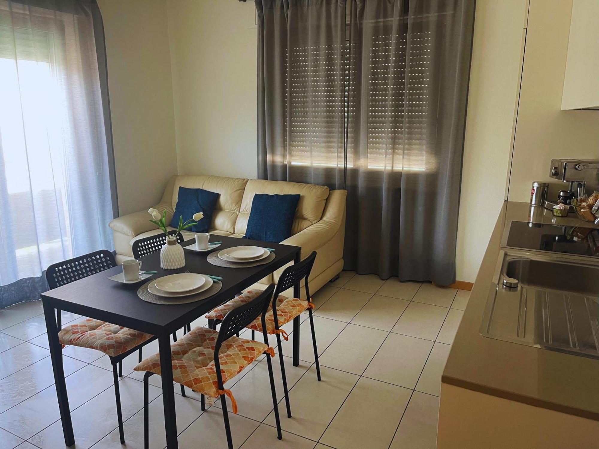 Appartamento Di 45Mq A Balerna Exterior foto
